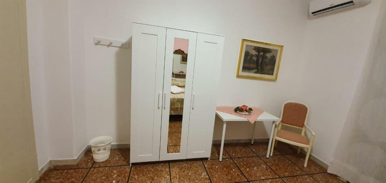 La Casa Di Chiara Apartamento Roma Exterior foto